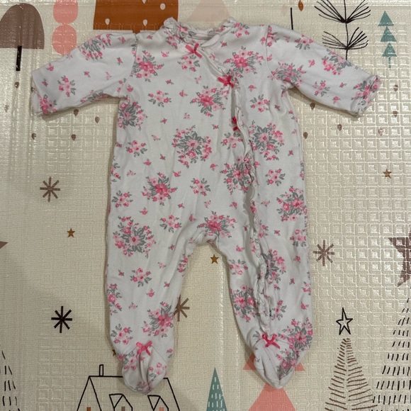 6 months Little Me Baby Girl Clothes onesies - Picture 2 of 7